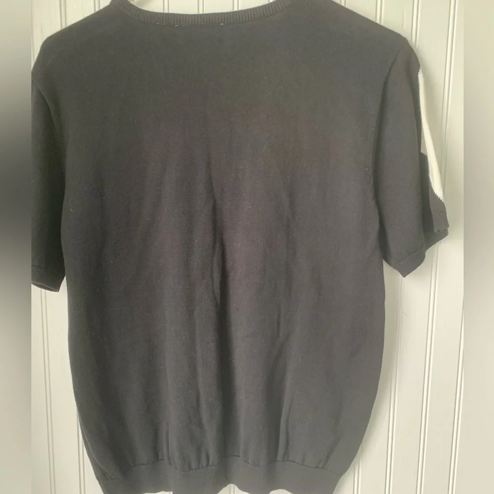 LizGolf Sweater (Medium) Black with White triangle pattern with one on sleeve - Picture 4 of 5